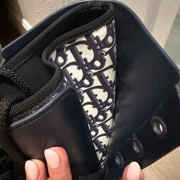 Authentic Dior boots blue size 7.5has box and recipt - Picture 5 of 8